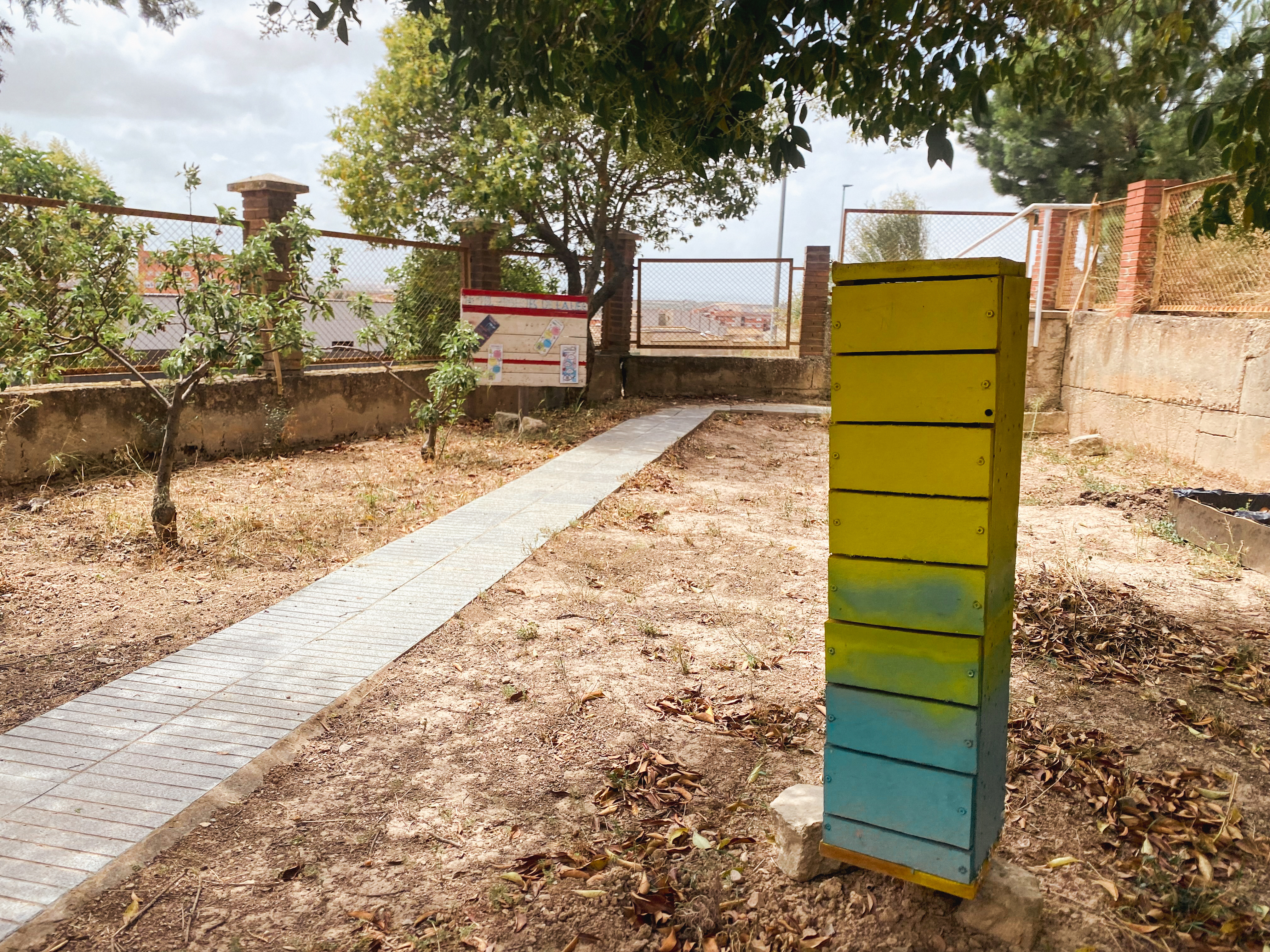 Hotel d'insectes_UEC Tàrrega